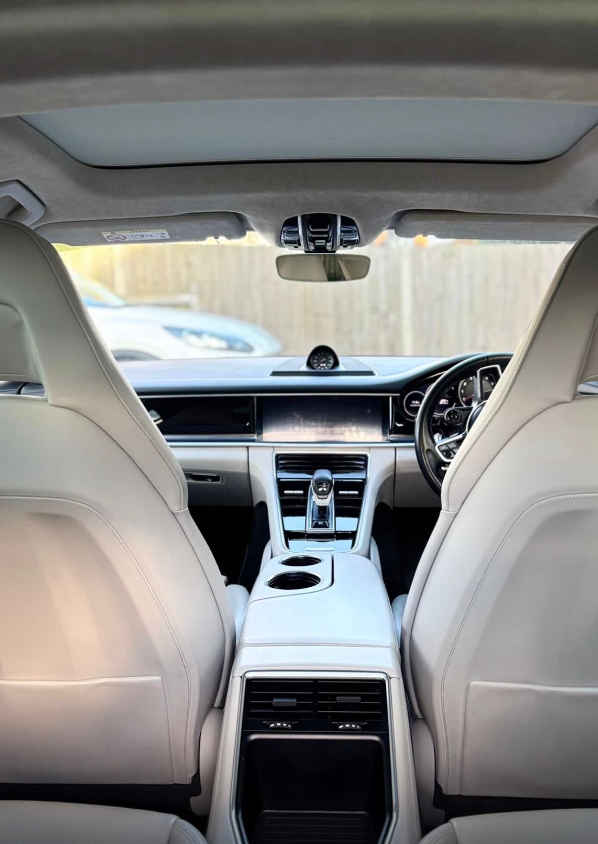 Porsche Panamera 4.0 V8 Turbo (2017) - Image 6