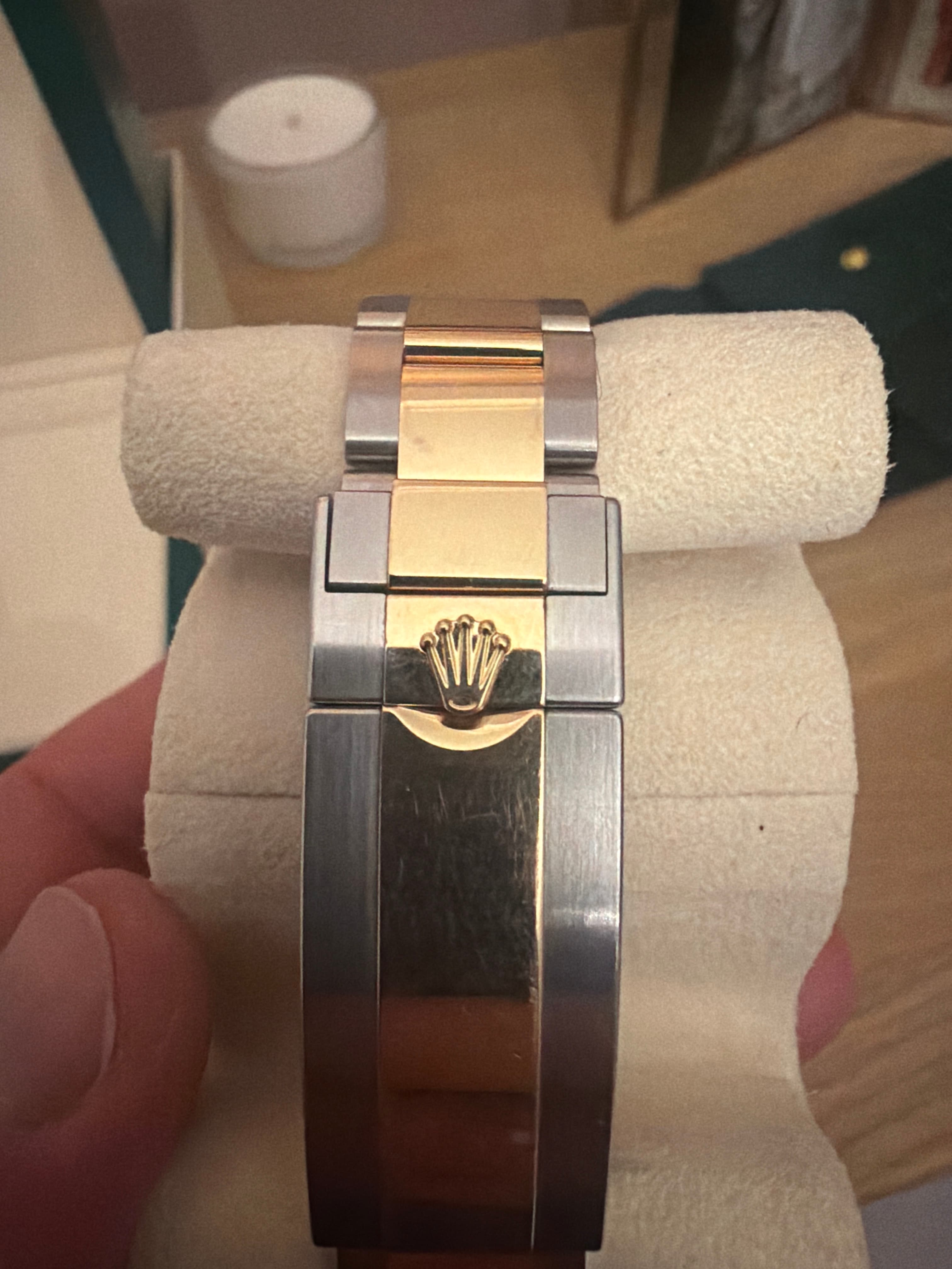 Rolex Submariner Date - Image 11