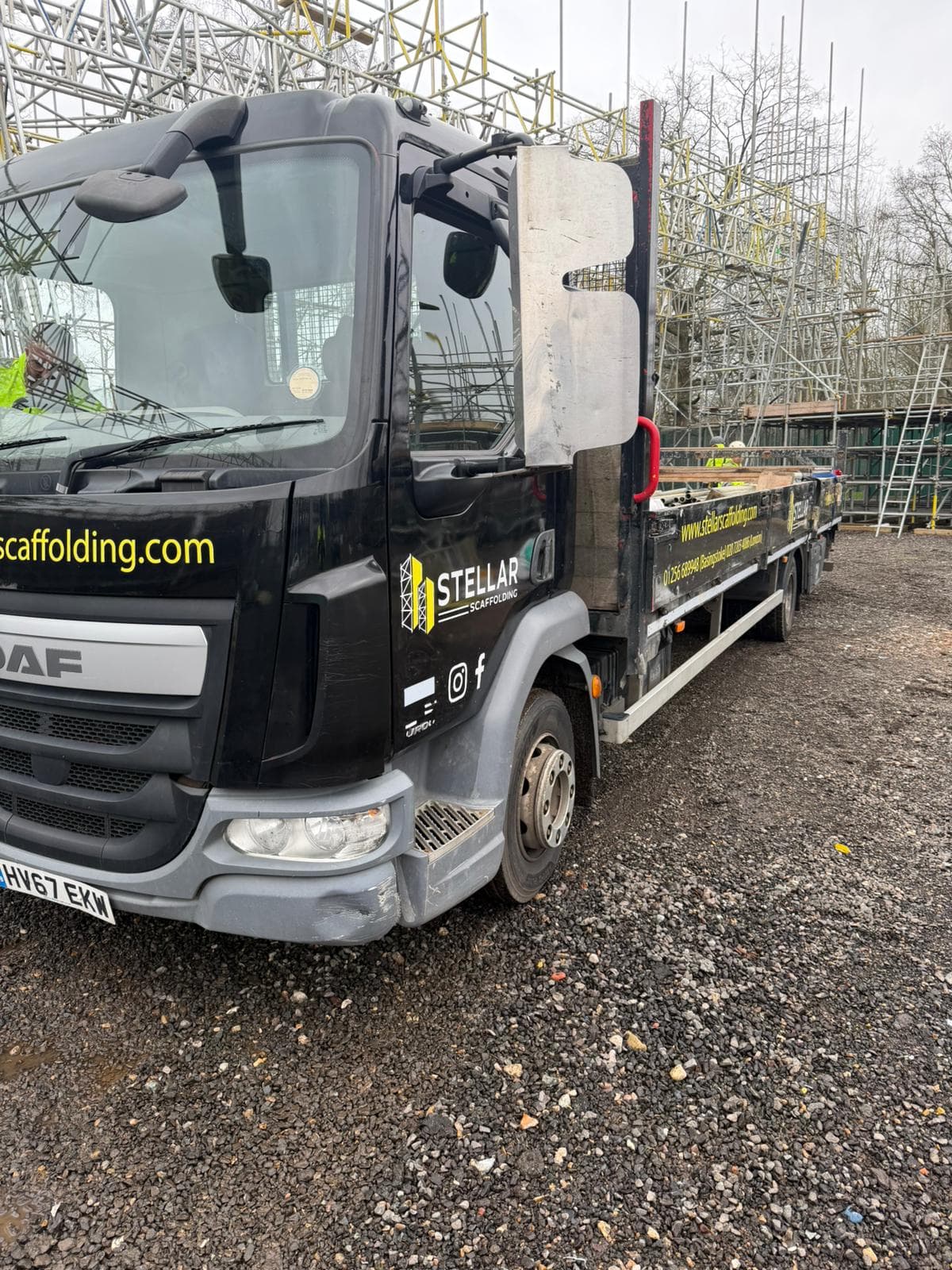 Stellar Scaffolding Black 12.5t DAF 67 Plate Lorry - Image 5